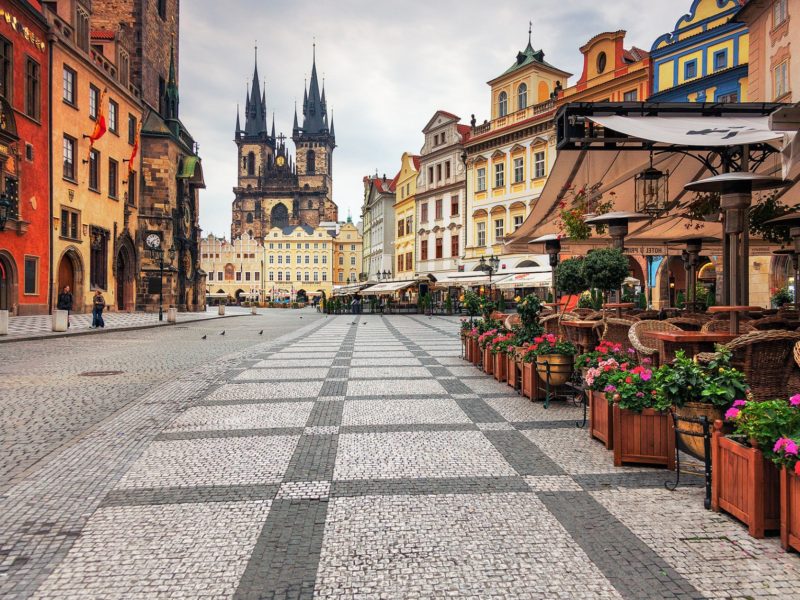 Пешеходная улица в Праге